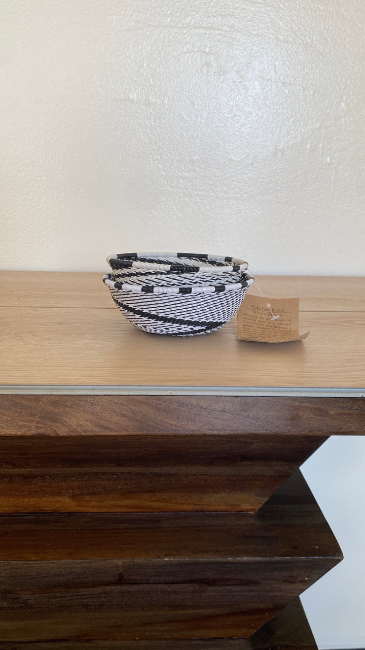Black and White Zulu Wire Baskets