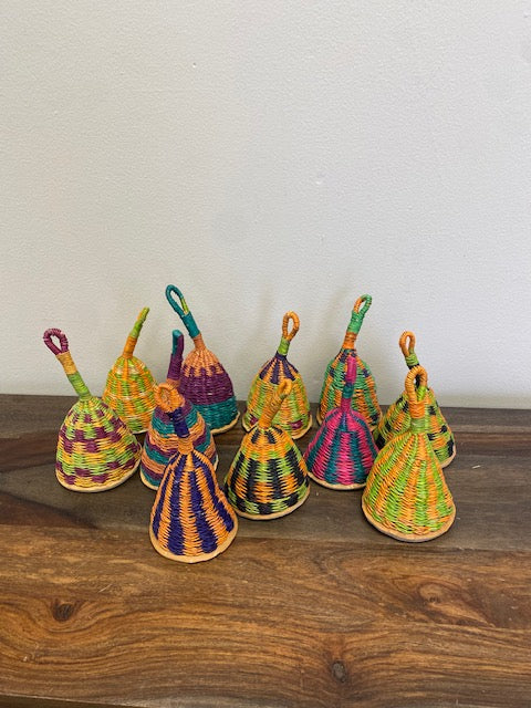 Woven Straw Shaker - Set of 6