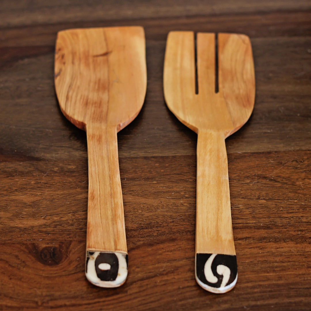 Artisan serving spoons with batik design in black and white on the handle. Great for decorative hosting. 