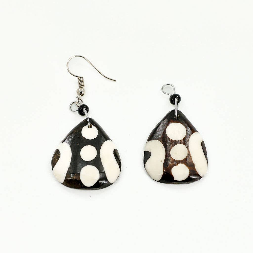 Black and white patterned teardrop earrings on fish hook
