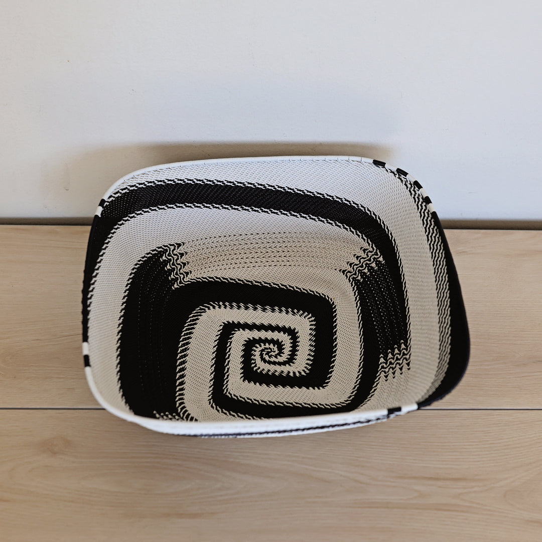 Black & White Zulu Extra Large Square Bowl handwoven in South Africa with a classic black and white diagonal stripe pattern.