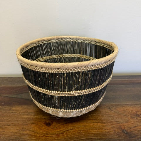 Small Munyumbwe reed baskets used as decorative planter bins and home storage