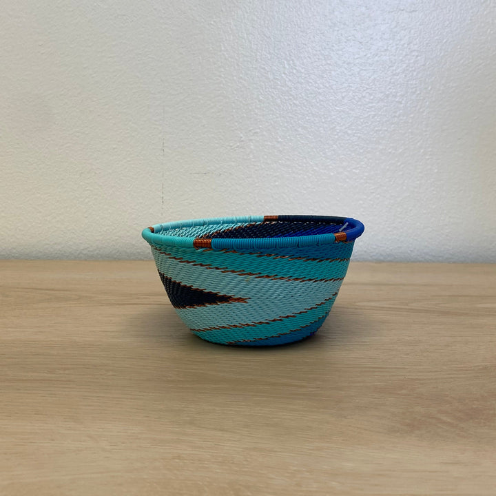 Artisan-made Zulu wire small basket from South Africa in an Ocean palette of blue, turquoise and white.