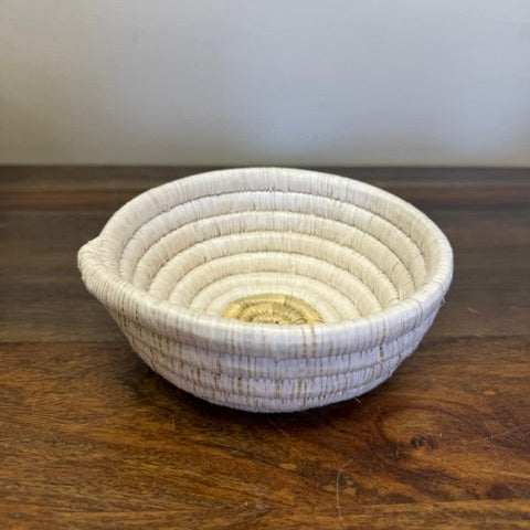 Round white cloth lined woven bread basket handmade fair trade serving bowl
