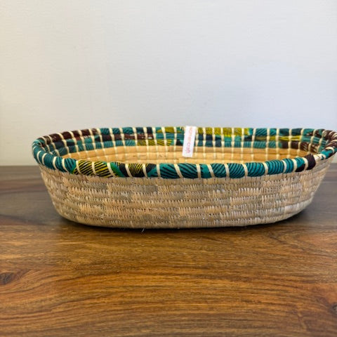 Green trimmed bread basket. Perfect for proofing bread.
